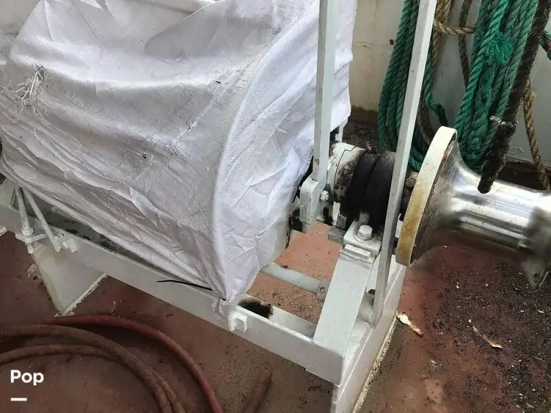ट्रॉलर विक्रीसाठी
