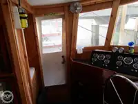 ट्रॉलर विक्रीसाठी