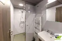 संशोधन जहाज विक्रीसाठी