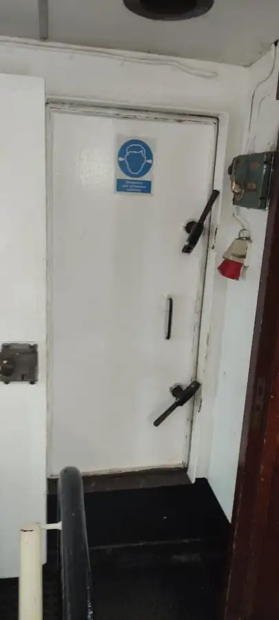 टोबोट विक्रीसाठी