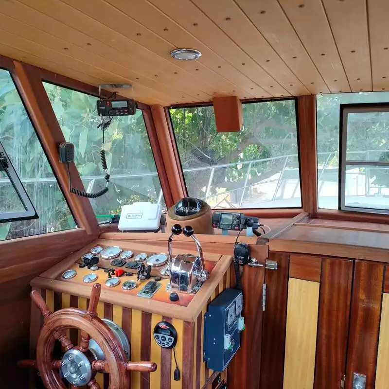 क्रूझ जहाज विक्रीसाठी