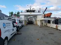 रोपाॅक्स जहाज विक्रीसाठी