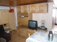 टोबोट विक्रीसाठी