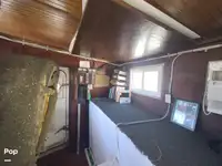 ट्रॉलर विक्रीसाठी
