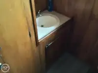 ट्रॉलर विक्रीसाठी