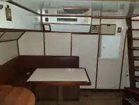 टोबोट विक्रीसाठी