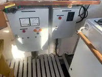 टोबोट विक्रीसाठी