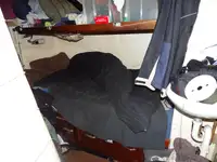 वर्क बोटी विक्रीसाठी