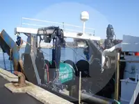 ट्रॉलर विक्रीसाठी