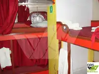 पुरवठा जहाज विक्रीसाठी