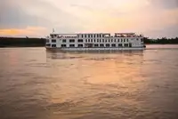 क्रूझ जहाज विक्रीसाठी