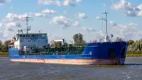 Oil/Chemical tanker विक्रीसाठी