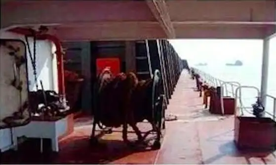 बार्ज विक्रीसाठी
