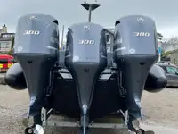 रिजिड इन्फ्लेटेबल बोट विक्रीसाठी