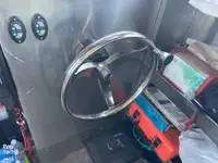 पॉन्टून विक्रीसाठी