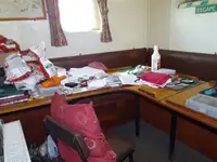 वर्क बोटी विक्रीसाठी
