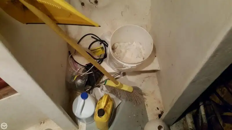 ट्रॉलर विक्रीसाठी