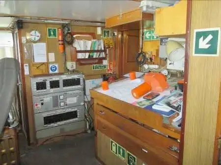 लाँगलाइनर विक्रीसाठी