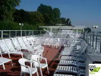 क्रूझ जहाज विक्रीसाठी