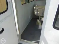 गस्त नौका विक्रीसाठी