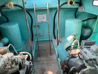 पायलट बोट विक्रीसाठी
