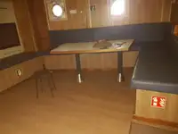 टोबोट विक्रीसाठी