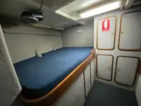 लाँगलाइनर विक्रीसाठी