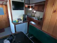 टोबोट विक्रीसाठी