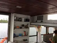 टोबोट विक्रीसाठी
