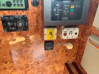 पायलट बोट विक्रीसाठी