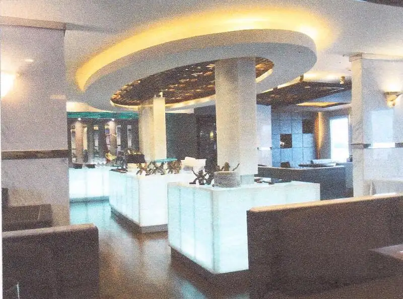 क्रूझ जहाज विक्रीसाठी