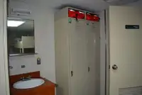 एलएनजी वाहक जहाज विक्रीसाठी
