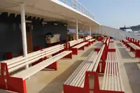 फेरी जहाज विक्रीसाठी