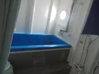 गस्त नौका विक्रीसाठी