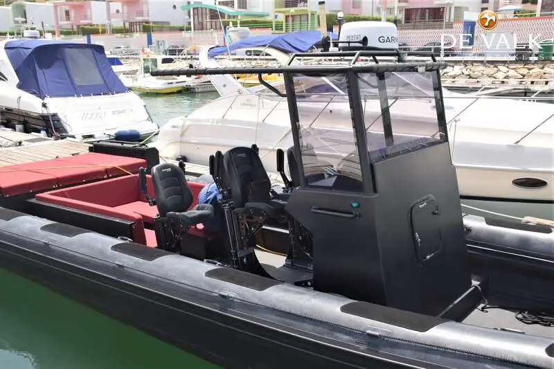 रिजिड इन्फ्लेटेबल बोट विक्रीसाठी