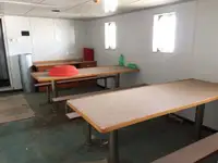 तेल/रासायनिक टँकर विक्रीसाठी