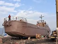 तेल/रासायनिक टँकर विक्रीसाठी
