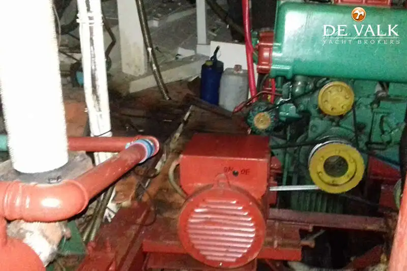 फेरी जहाज विक्रीसाठी