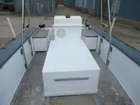 रिजिड इन्फ्लेटेबल बोट विक्रीसाठी