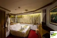 क्रूझ जहाज विक्रीसाठी