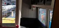 गस्त नौका विक्रीसाठी