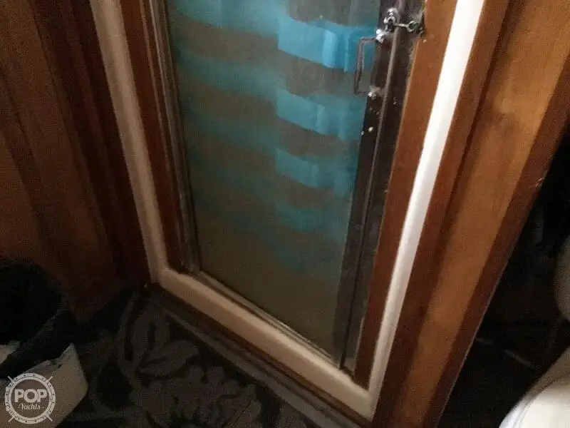 ट्रॉलर विक्रीसाठी