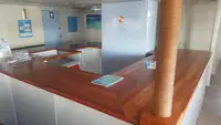 फेरी जहाज विक्रीसाठी