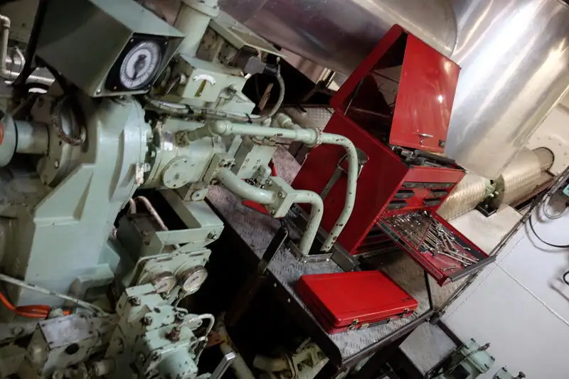 टोबोट विक्रीसाठी