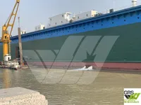 फ्लोटिंग डॉक विक्रीसाठी