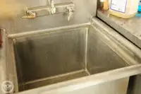 फेरी जहाज विक्रीसाठी
