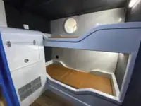 गस्त नौका विक्रीसाठी