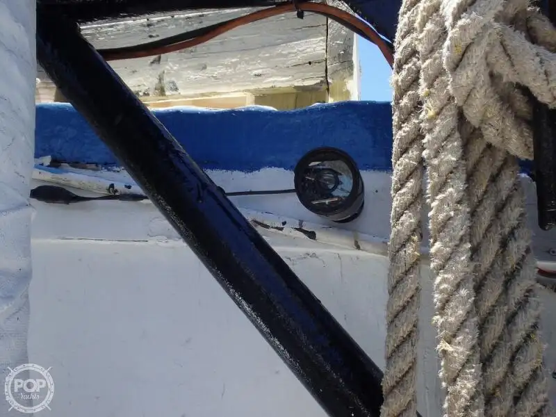 ट्रॉलर विक्रीसाठी