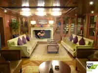 क्रूझ जहाज विक्रीसाठी