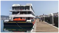 क्रूझ जहाज विक्रीसाठी